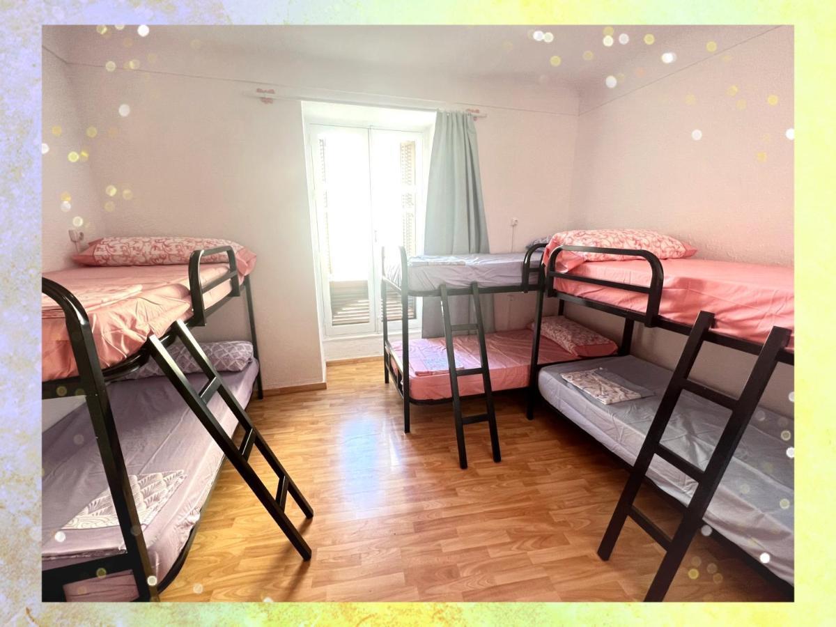 La Merced Centro Rooms - Malaga — Photos 1